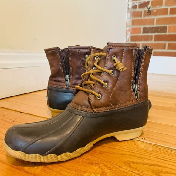 SPERRY Girl's Saltwater Waterproof Duck Rain Boots - Picture 12 of 13